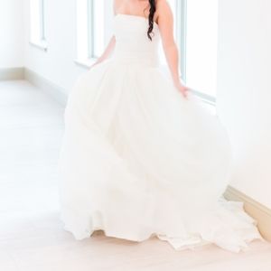 Vera Wang Wedding Dress
